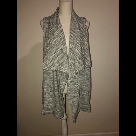 Calvin Klein sweater vest - Picture 1 of 5